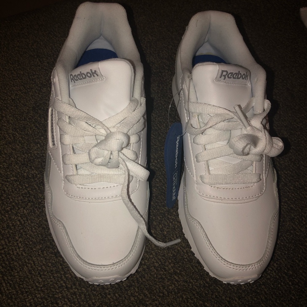 Reebok sneakers ***NWOT***